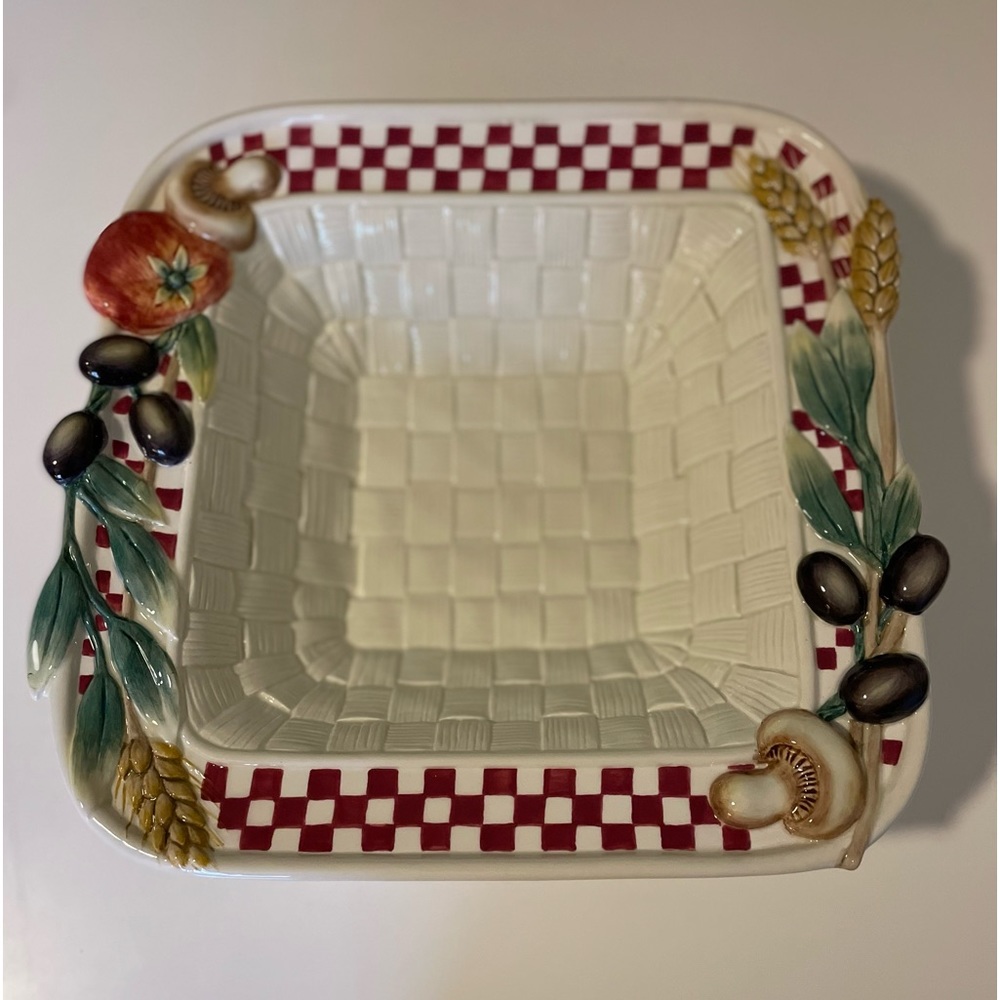 Fitz & Floyd ceramic Papa Paisano pattern lg. square bowl w/basket weave design